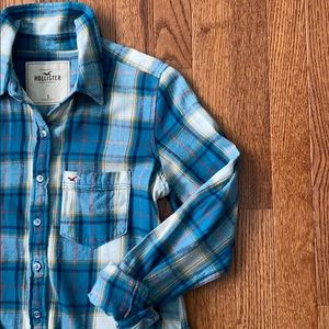 Hollister Women’s Flannel Shirt Size Small